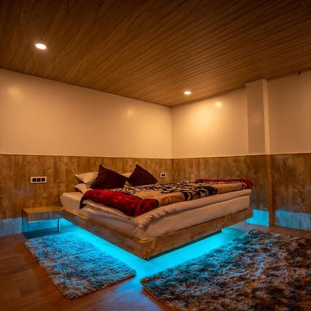Darjeeling Guest House Deluxe Bagian luar foto